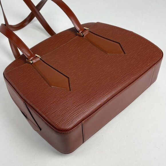 Louis Vuitton Voltaire Shoulder Bag Epi Cipango Gold - Picture 2 of 7